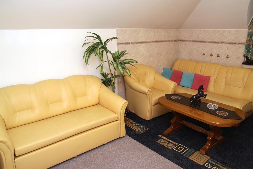 Guest House Royal Čakovec Buitenkant foto